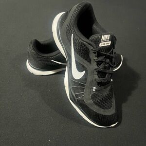 Nike Black and White Athletic Shoes
